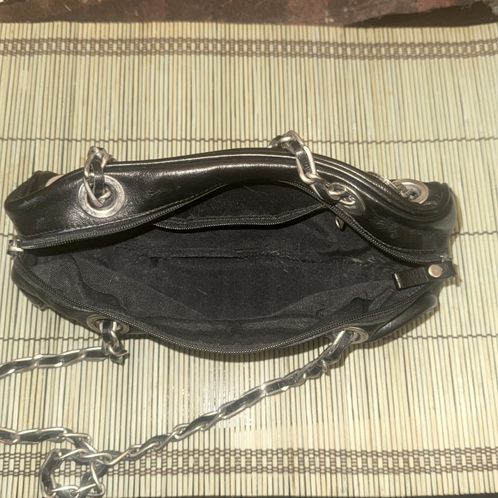 Mini black leather Smartbag with silver chain. - Picture 2 of 5